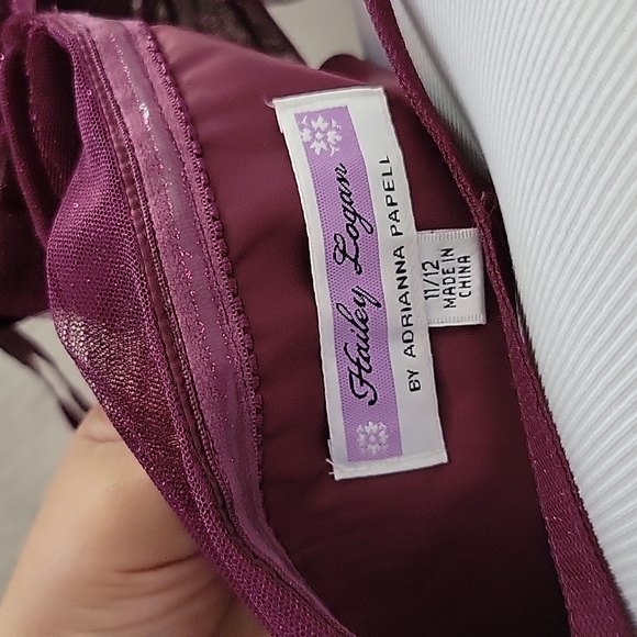 NEW Hailey Logan Off the Shoulder Party Dress - Picture 8 of 11